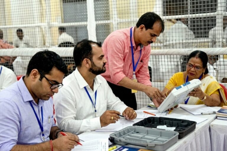 কমল গণনা কেন্দ্র : ২৯৪ আসনের ভোট গোনা হবে ৮৭টি কেন্দ্রে, কোন জেলায় কোথায় কোথায় গণনা?